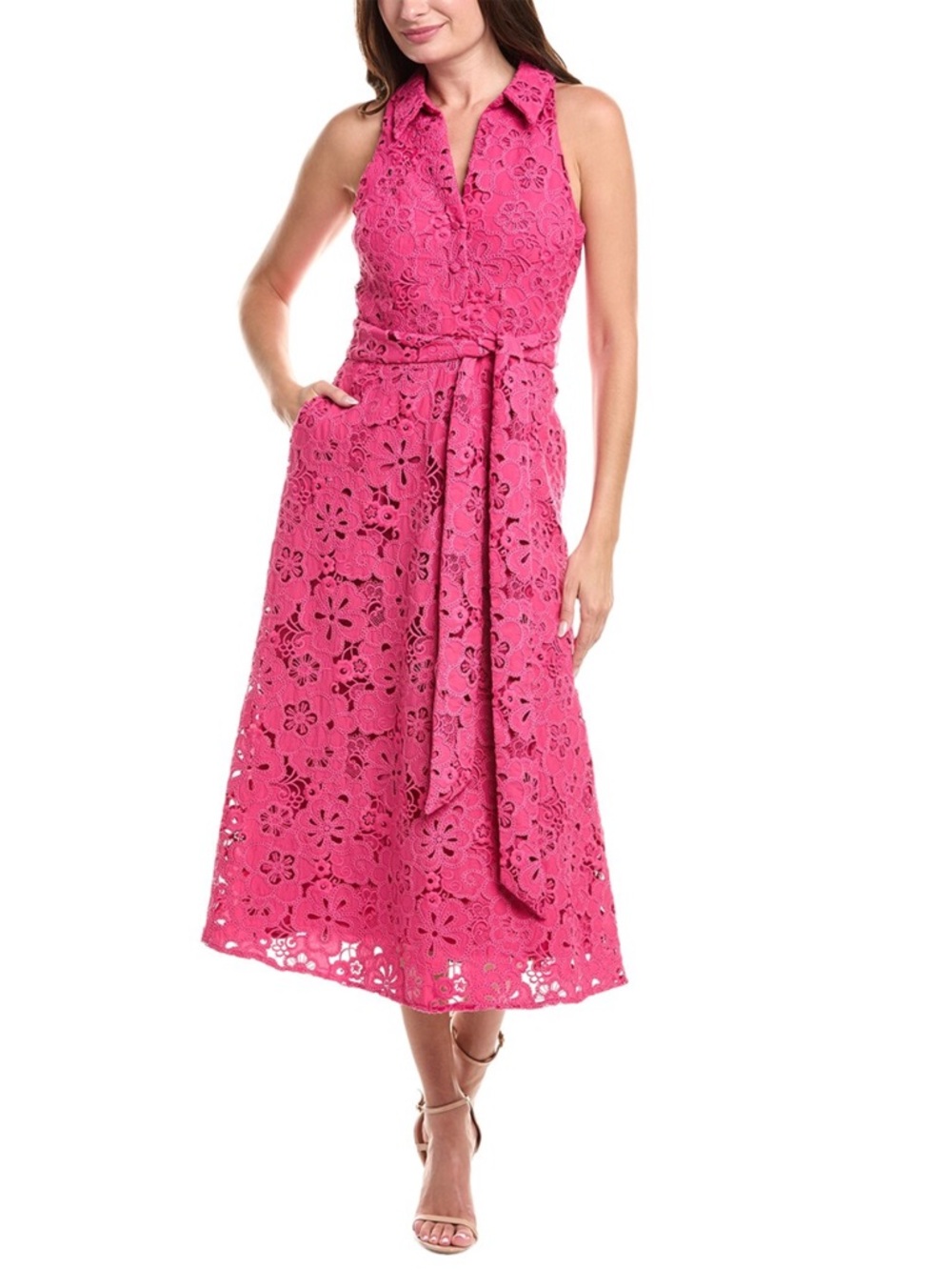 Badgley Mischa Collection 💕 SRP $ 595
Embroidered Floral Lace Halter Midi Dress